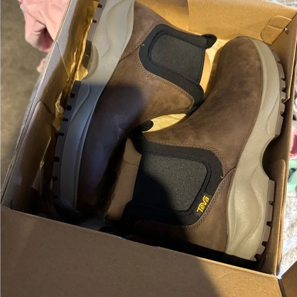 Teva Tusayan Chelsea Boot Men’s Size 8 | Waterproof Leather | NEW IN BOX - Picture 5 of 12